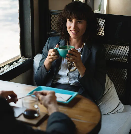 CityGate Woman Drink Coffee